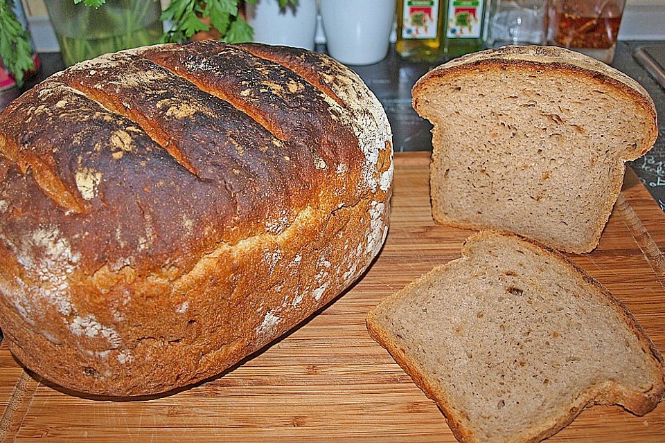 Zwiebelbrot mit Roggensauerteig