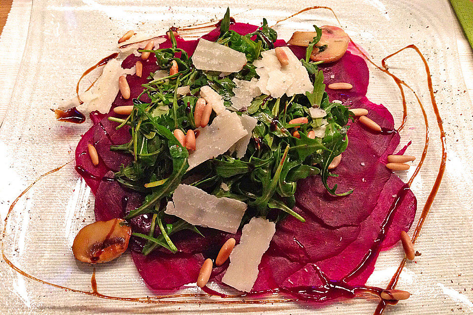 Carpaccio von Roter Bete