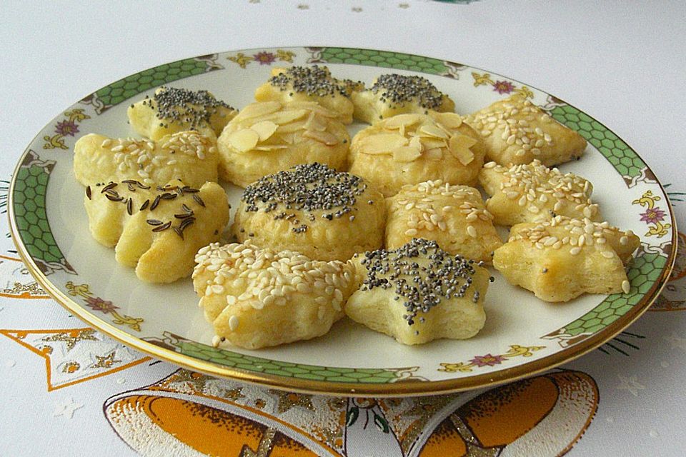 Sauerrahm - Kringel mit Hagelzucker