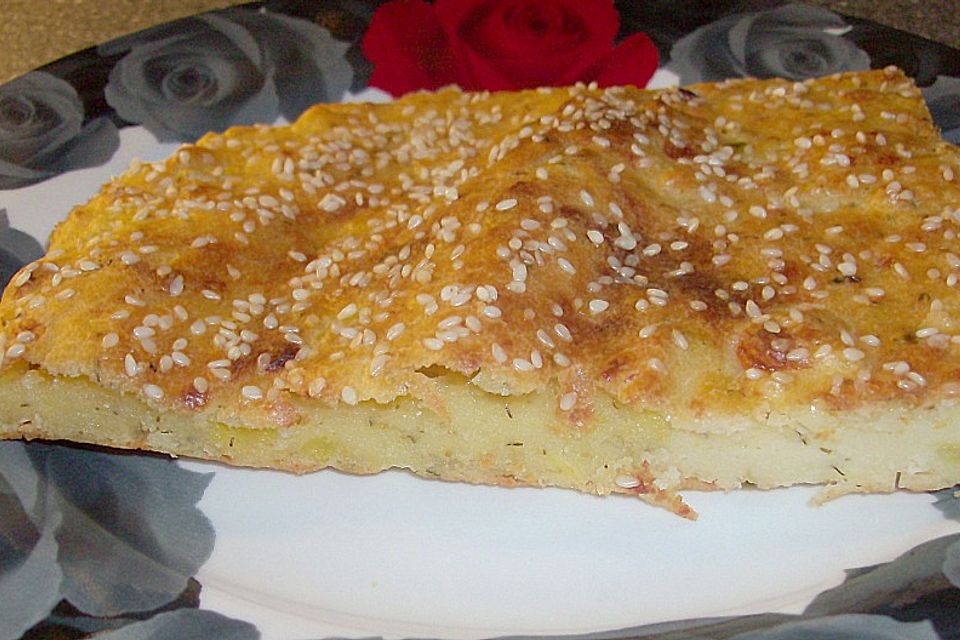 Blechkuchen mit Schafskäse