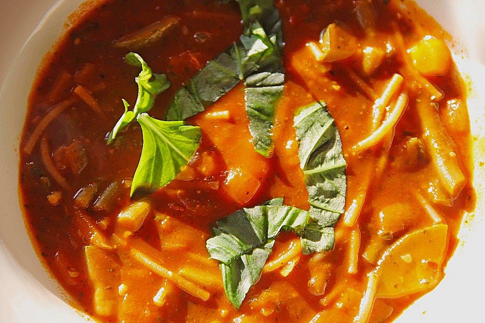 Andys fast vegetarische Minestrone