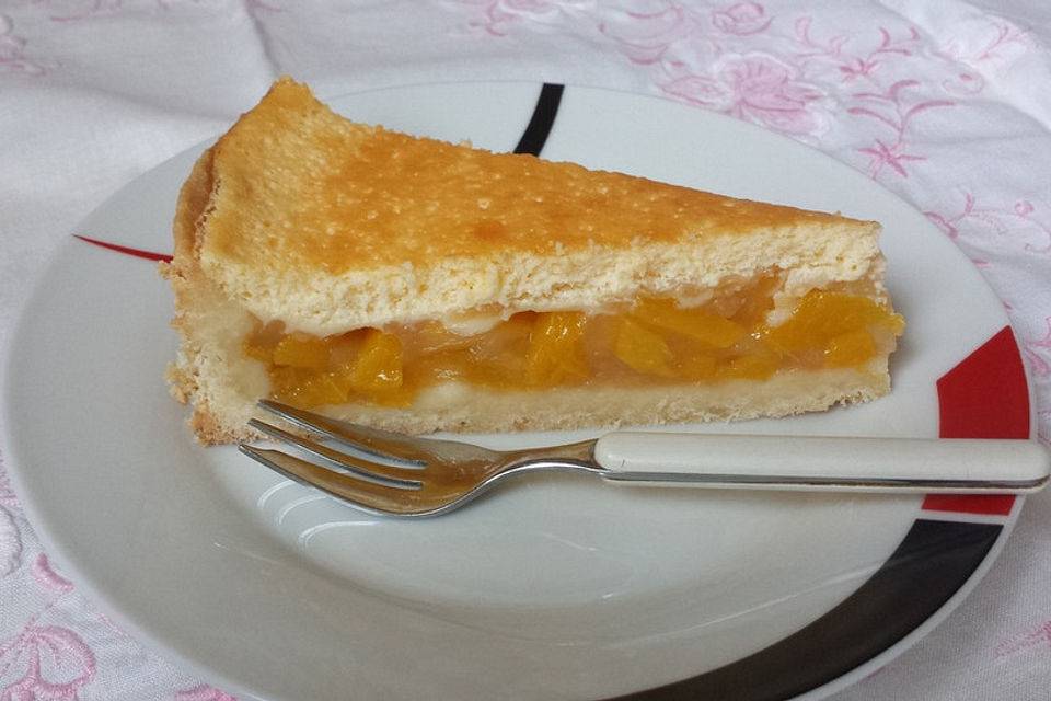 Pfirsichkuchen mit saftigem Guss