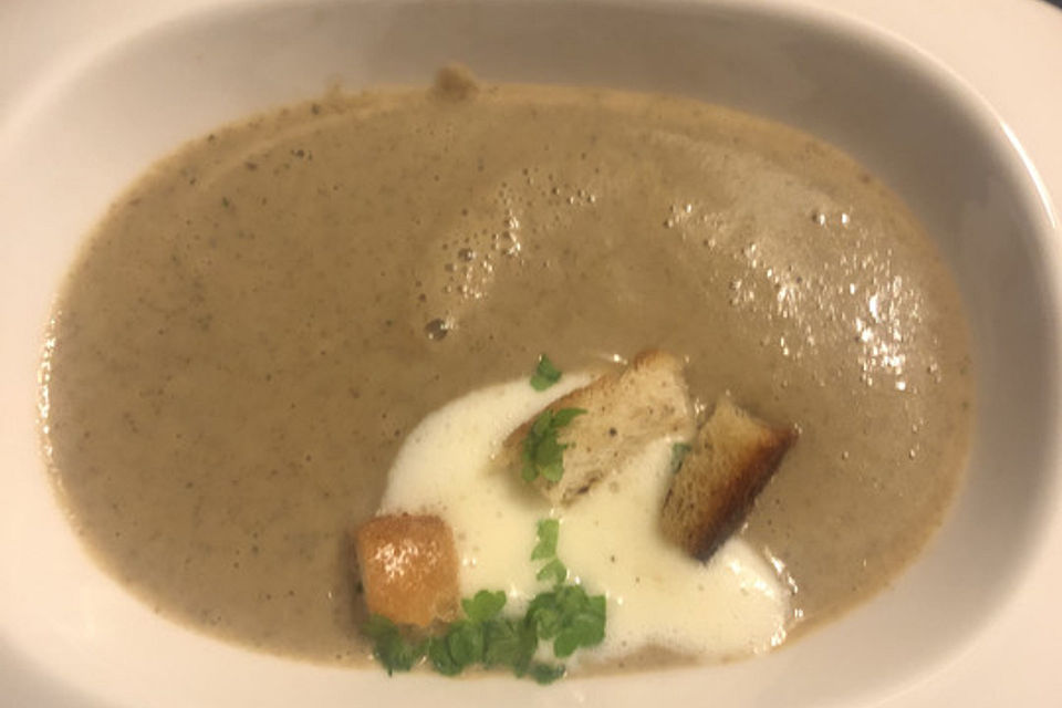 Champignon-Creme-Suppe