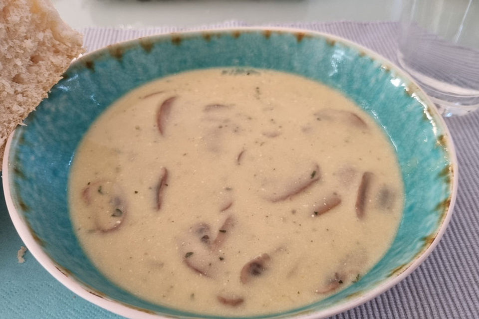 Champignon-Creme-Suppe