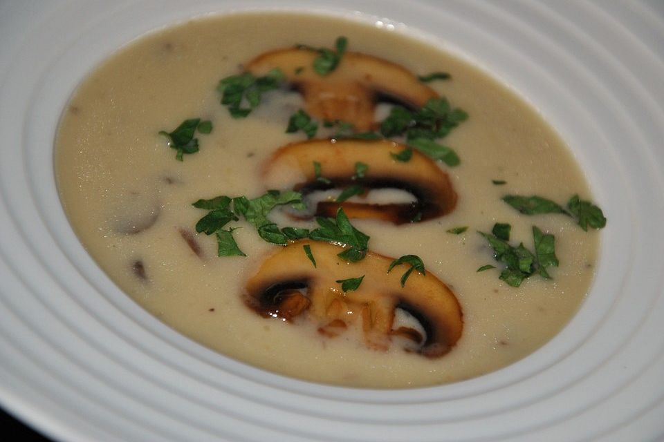 Champignon-Creme-Suppe