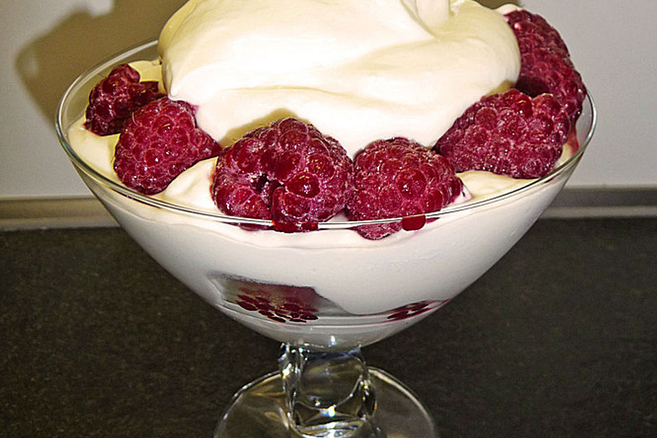 Mascarpone-Himbeerquark