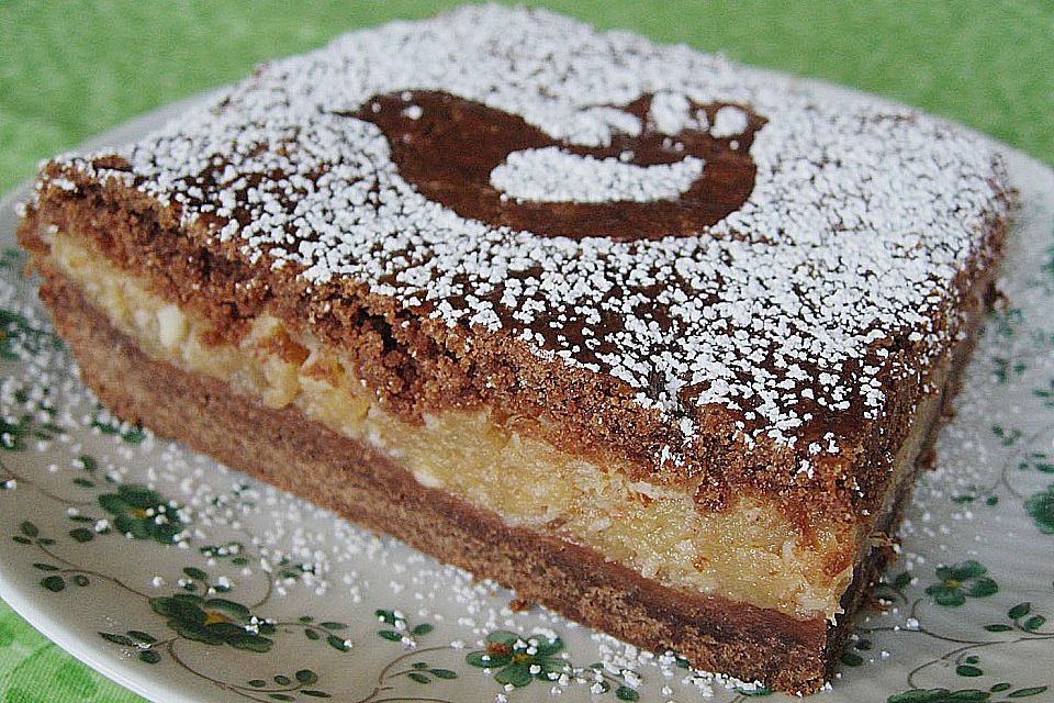 Brauner Apfelkuchen