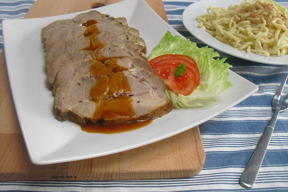 Schweinebraten in Biersoße