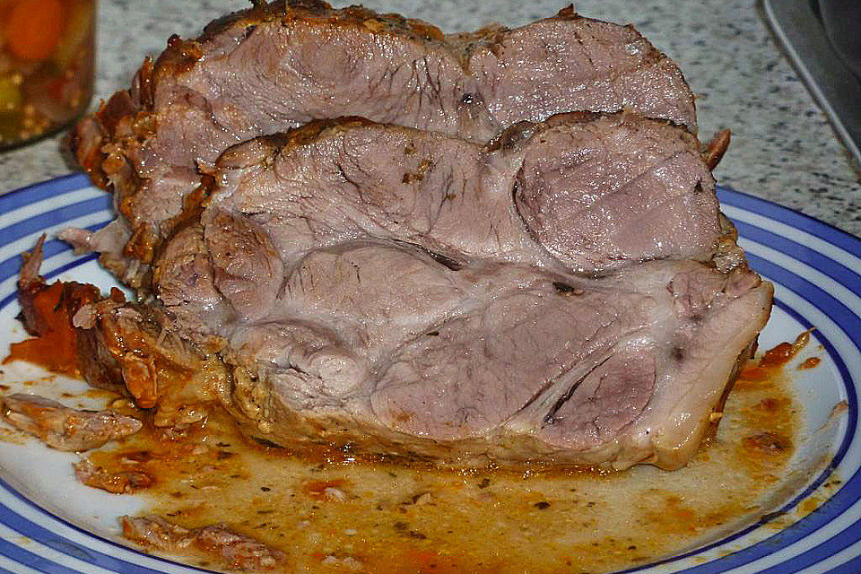 Schweinebraten in Biersoße