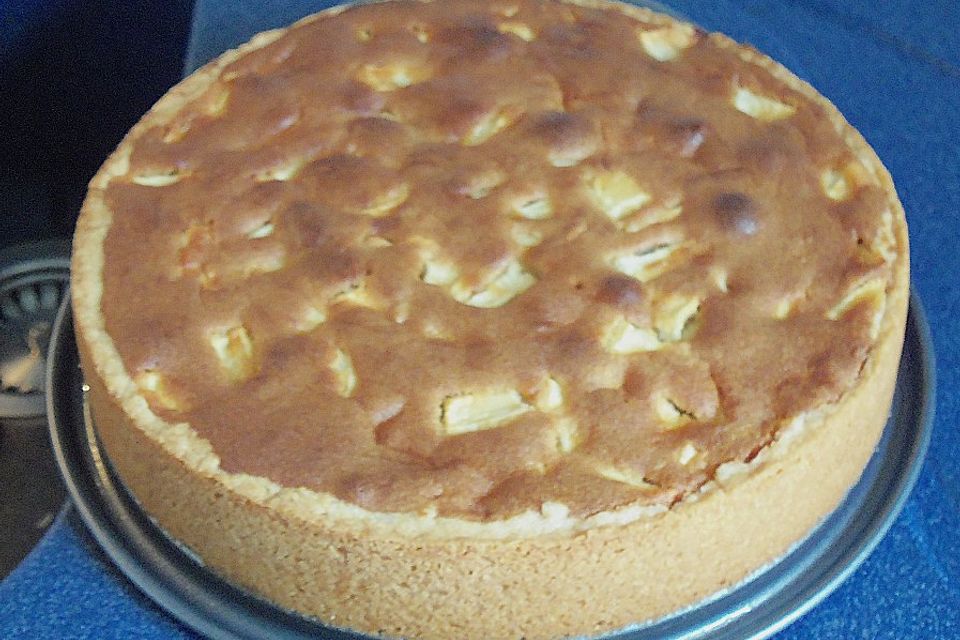 Apfel - Marzipankuchen