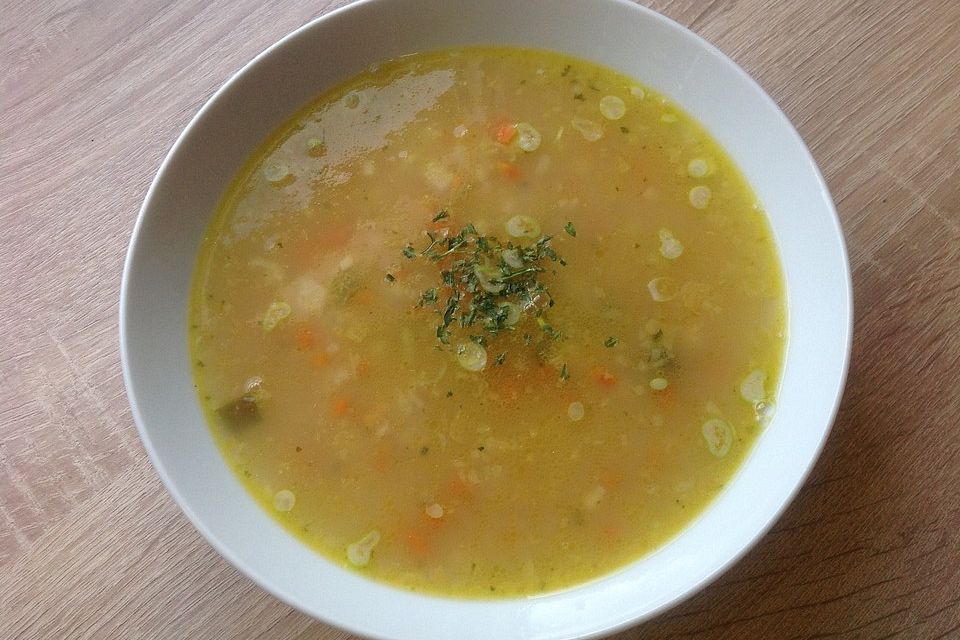 Gebrannte Grießsuppe