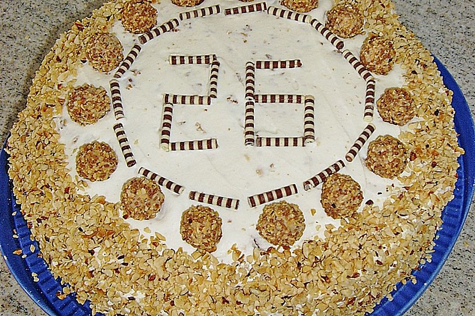 Haselnuss - Sahne - Torte