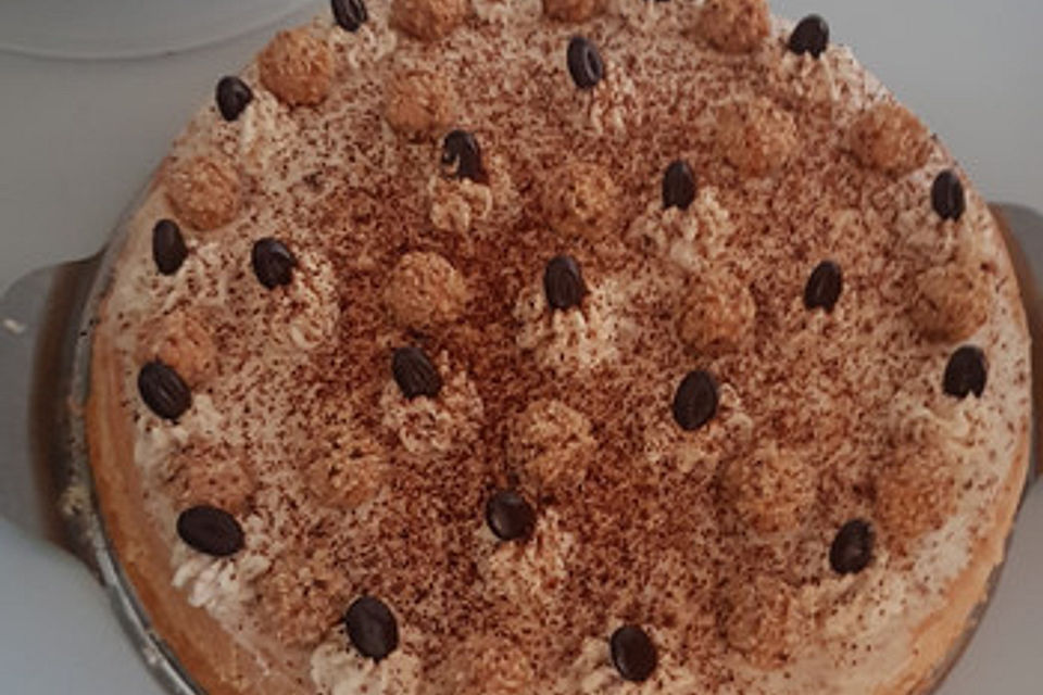 Haselnuss - Sahne - Torte