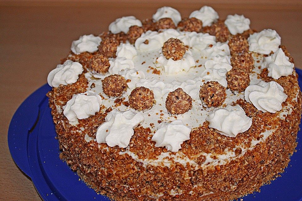 Haselnuss - Sahne - Torte