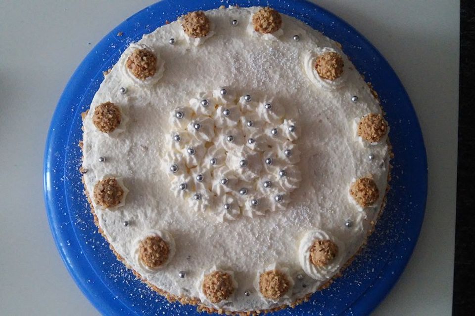 Haselnuss - Sahne - Torte