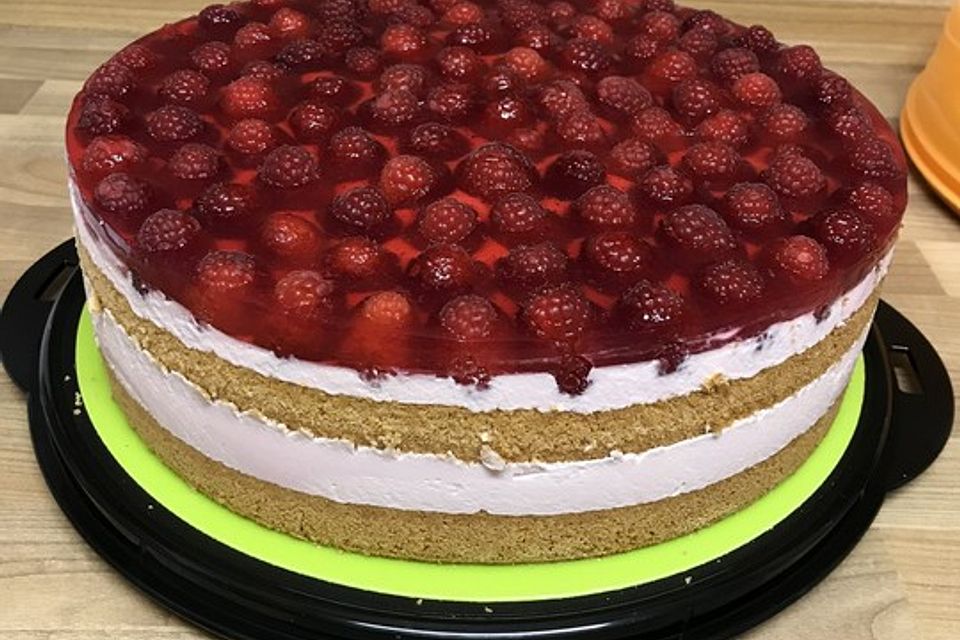 Himbeer - Käsesahne - Torte