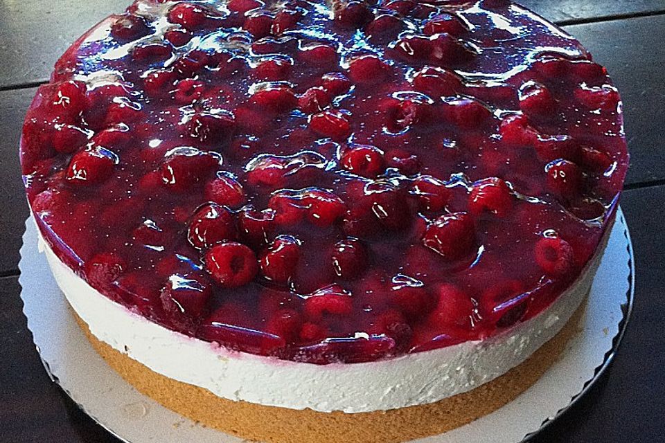 Himbeer - Käsesahne - Torte