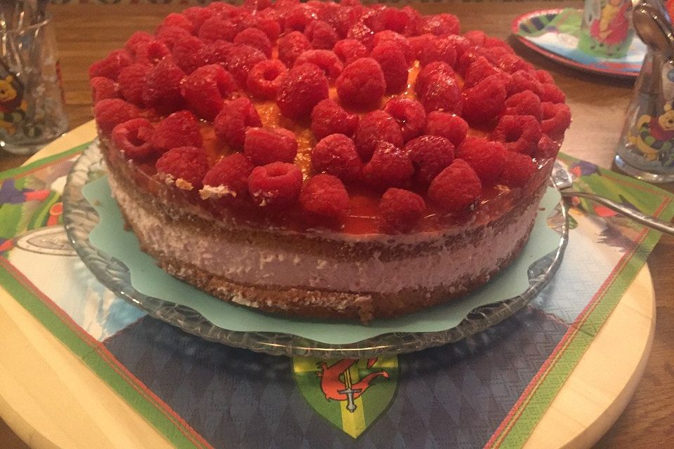 Himbeer - Käsesahne - Torte