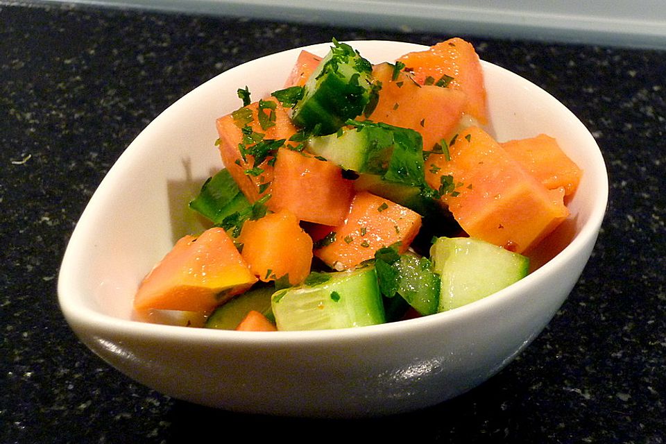 Papaya - Gurken - Salat