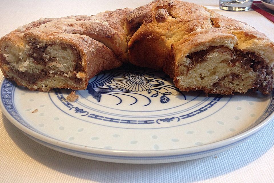 Mandel - Germteig - Kuchen