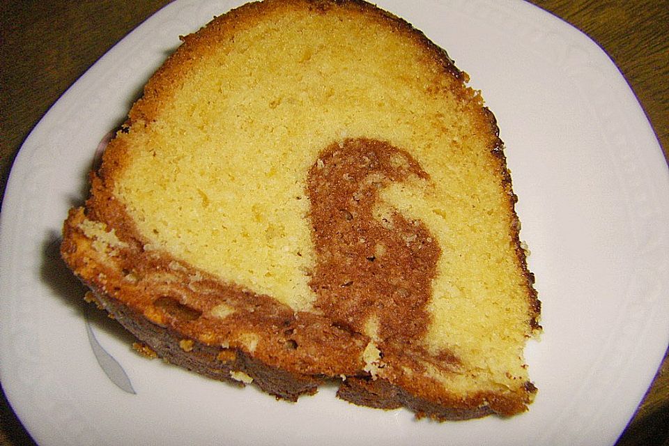 Feiner Kokos - Kakao  Kuchen