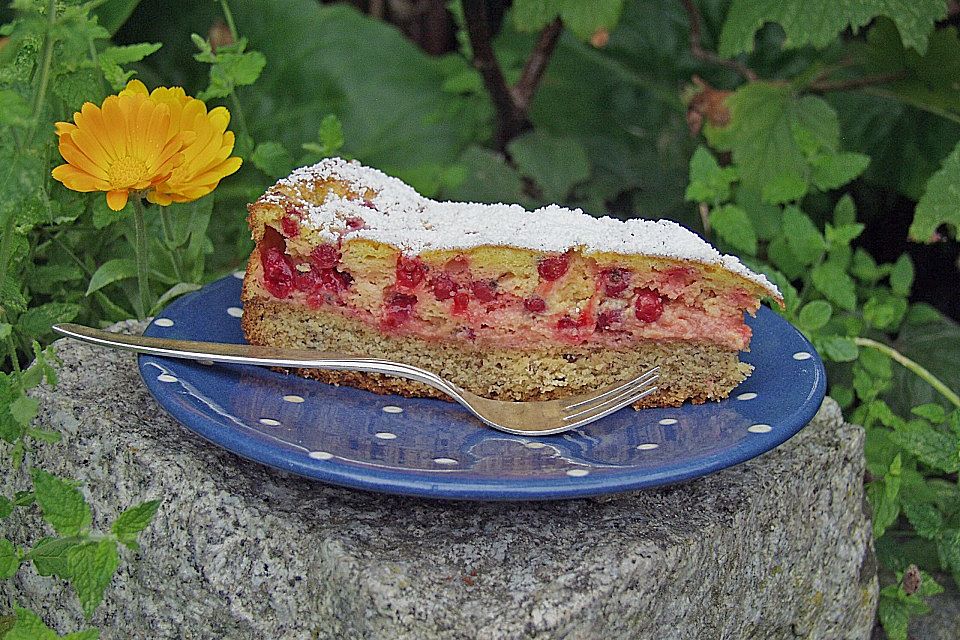 Johannisbeerkuchen mit Guss