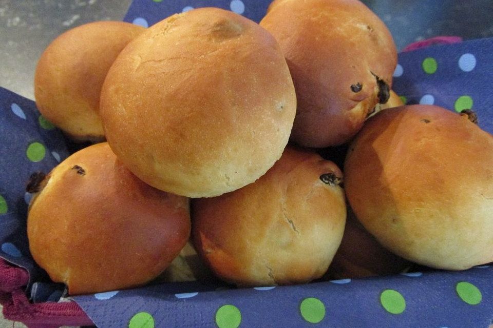 Rosinenbrötchen