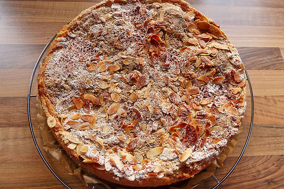 Bratapfelkuchen mit Zimt-Marzipan