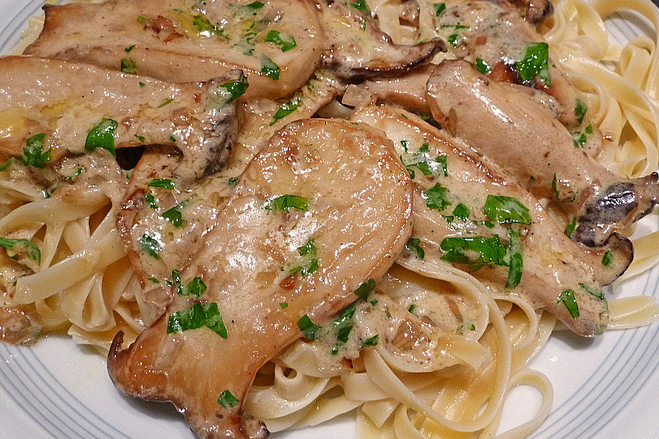 Kräuterseitlinge mit Pasta