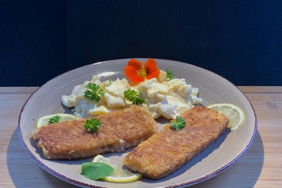 Knusperfisch mit Kartoffelsalat