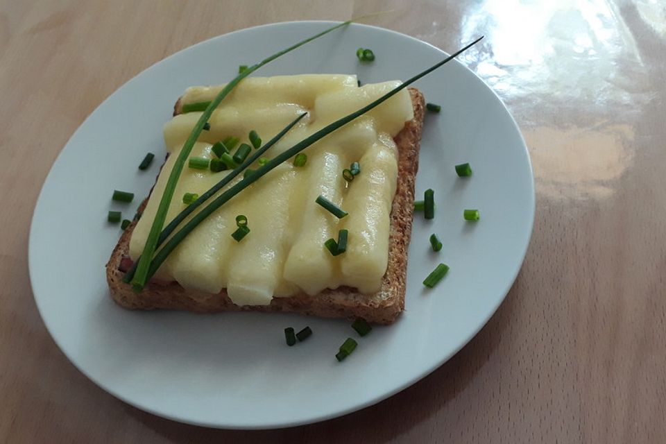 Spargeltoast