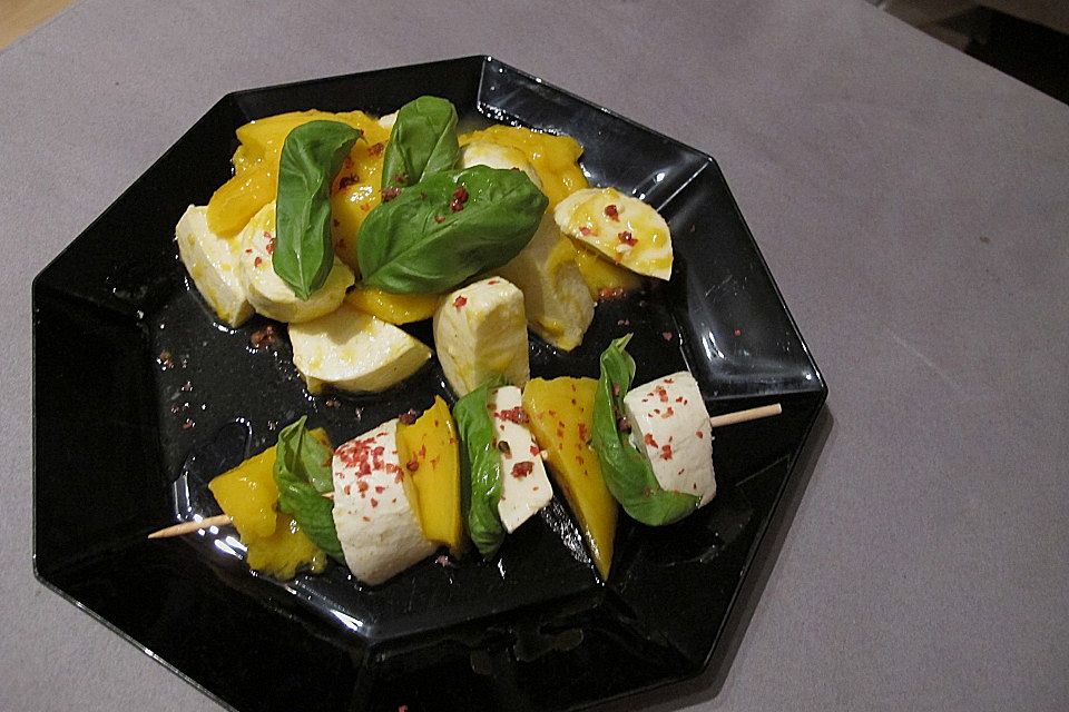 Mozzarella - Mango - Spieße