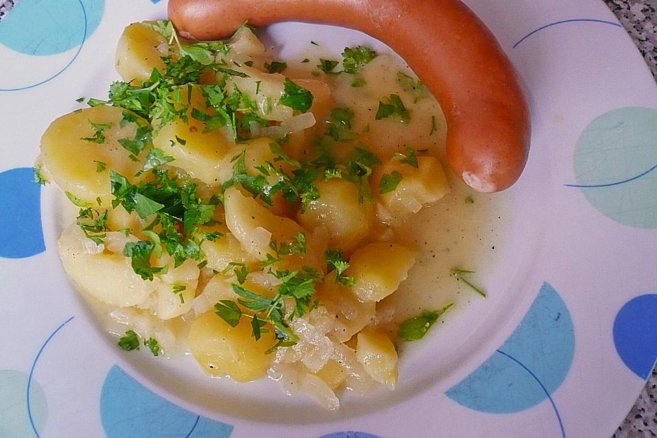 Warmer dänischer Kartoffelsalat