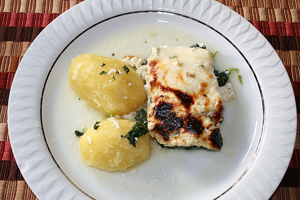 Fischfilet auf Spinatbett