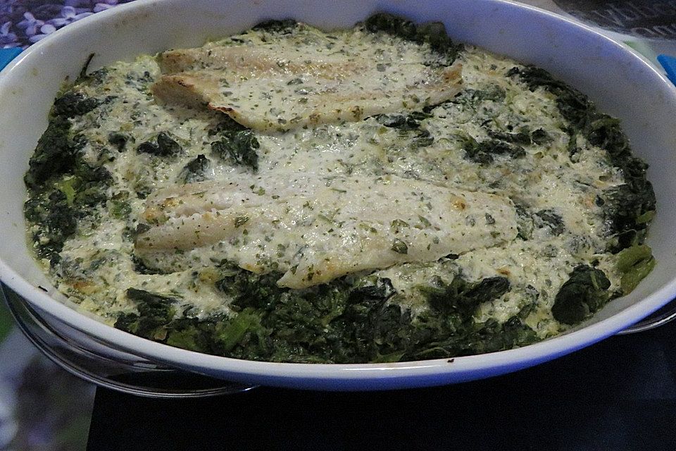 Fischfilet auf Spinatbett