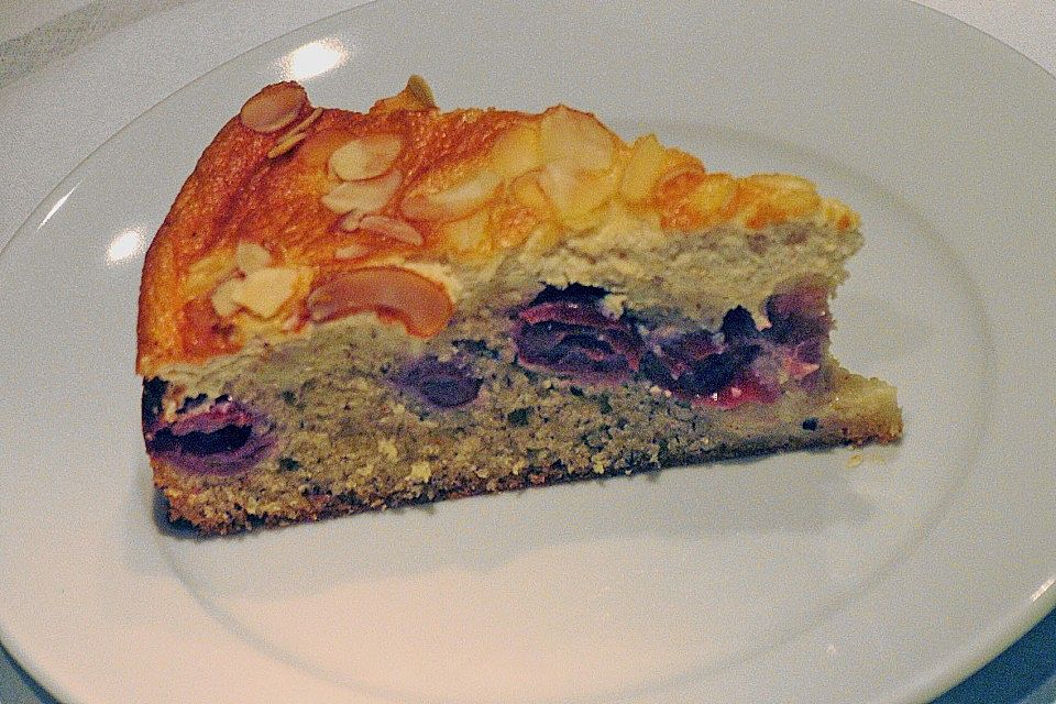 Zwetschgenkuchen mit Amarettoguss