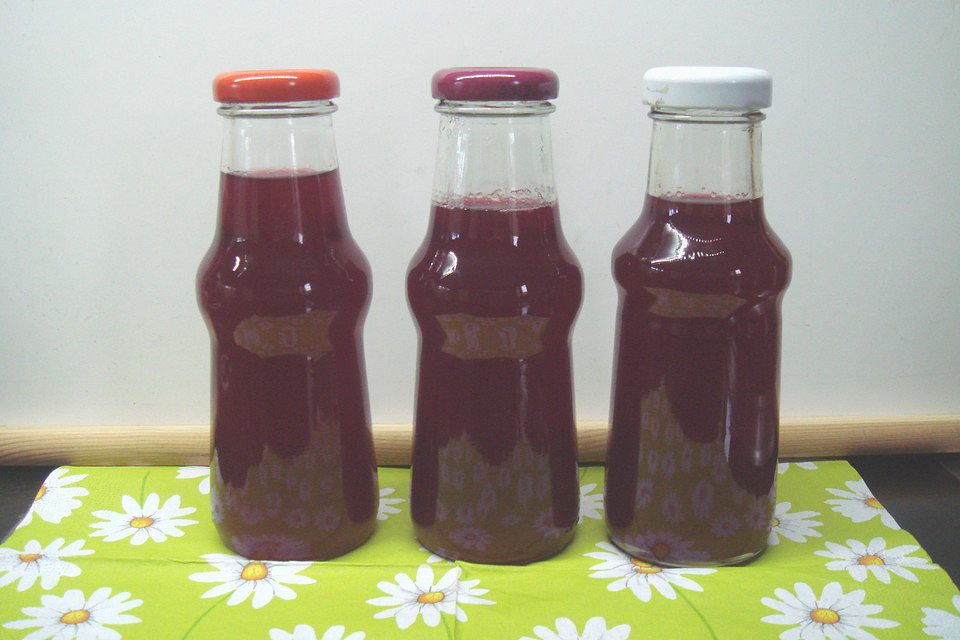 Sirup von Kirschsaft