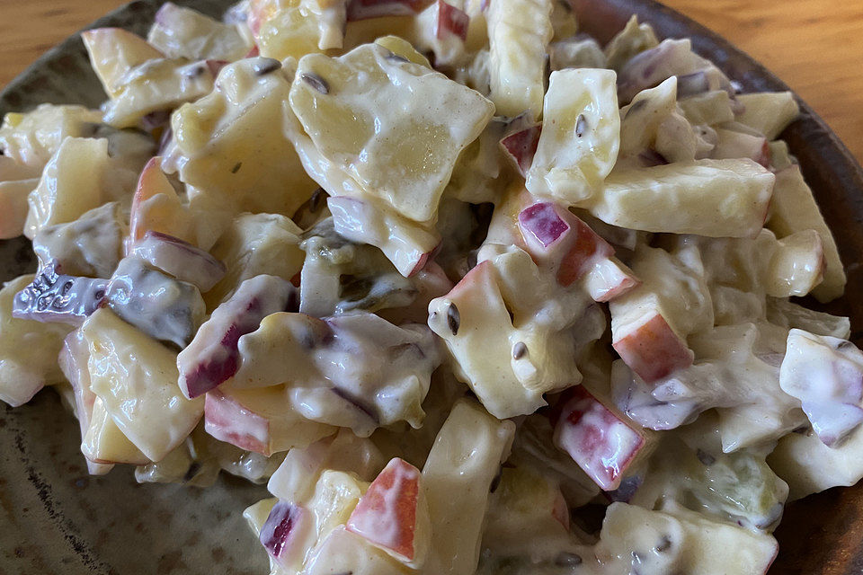 Harzer - Käse - Salat