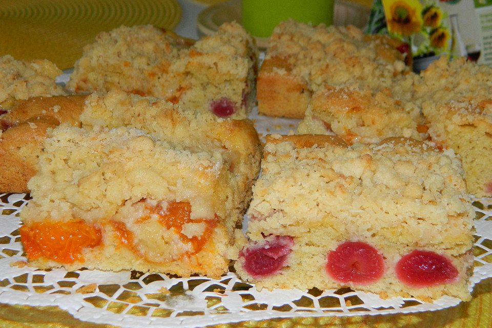 Obstkuchen mit Kokosstreusel