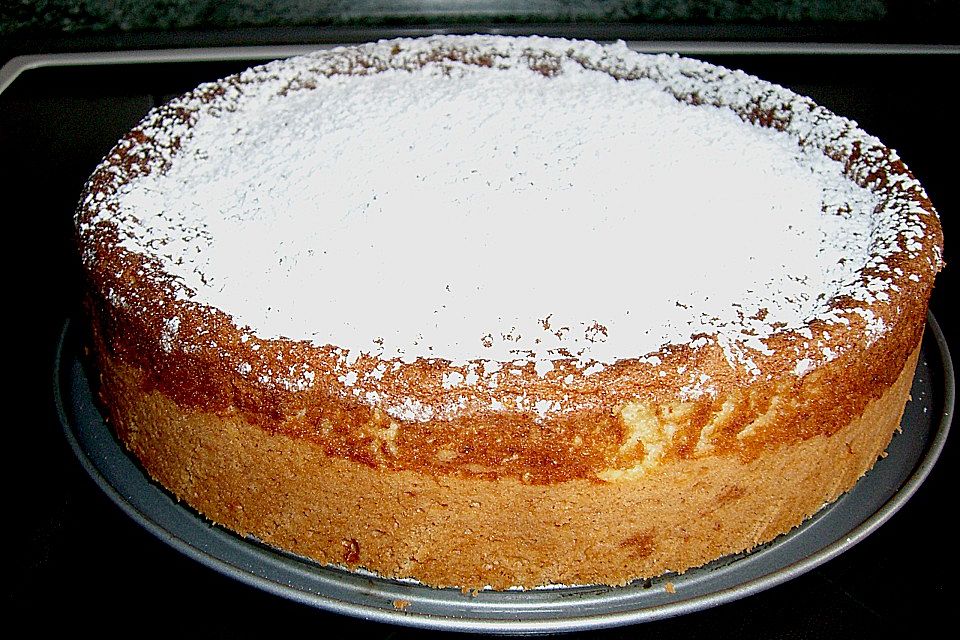 Aprikosenkuchen mit Nusshaube