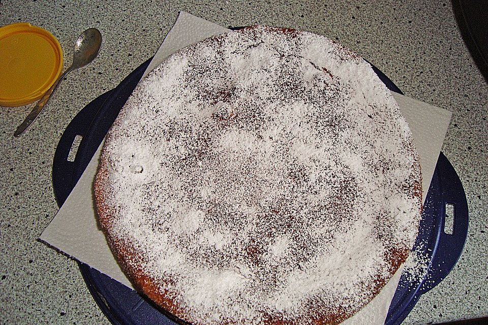 Aprikosenkuchen mit Nusshaube