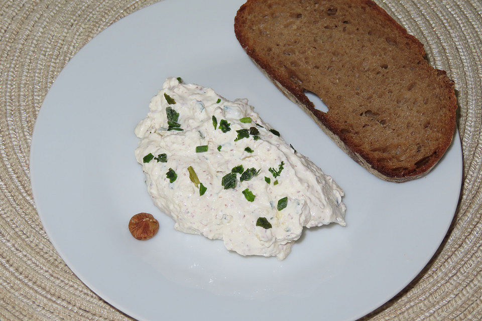 Käse - Nuss - Dip