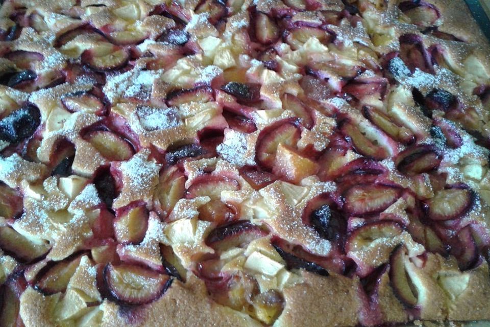 Obstkuchen vom Blech