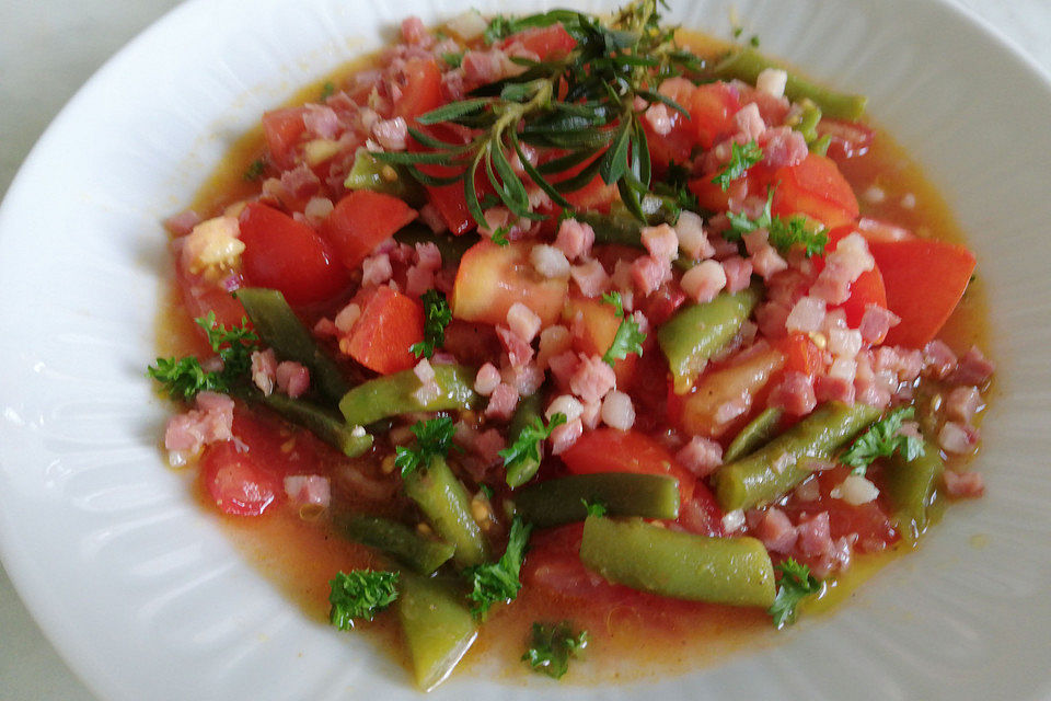 Bohnensalat mit Tomaten