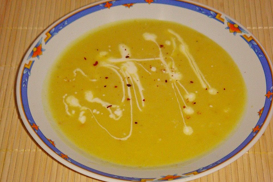 Scharfe Maiscremesuppe