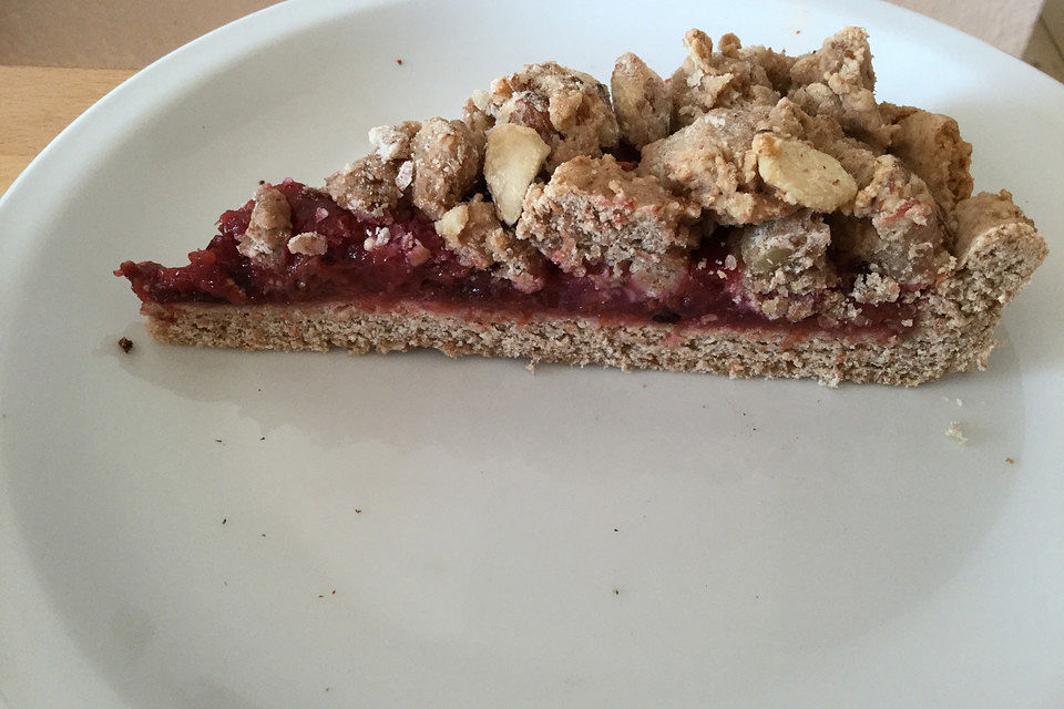 Zwetschgengrütze - Kuchen mit Mandelstreuseln