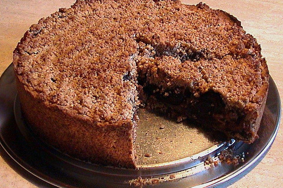 Zwetschgengrütze - Kuchen mit Mandelstreuseln