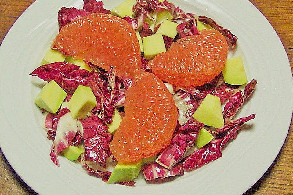 Avocadosalat mit Radicchio