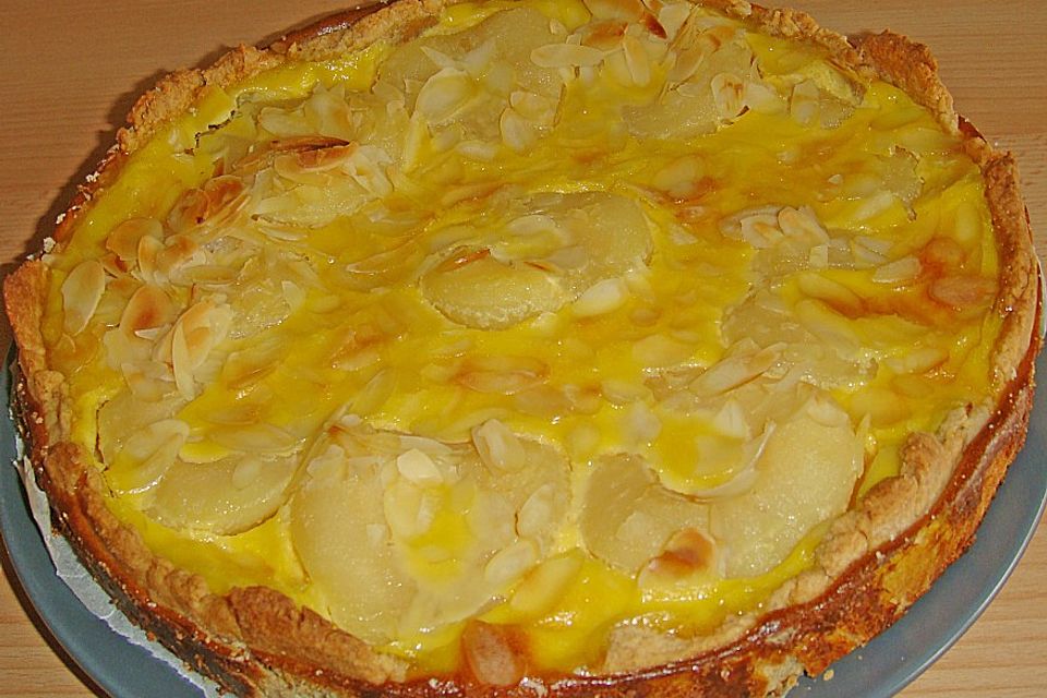 Birnenkuchen mit Vanilleguss