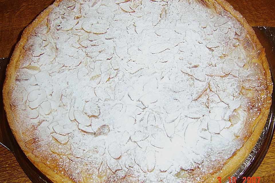 Birnenkuchen mit Vanilleguss